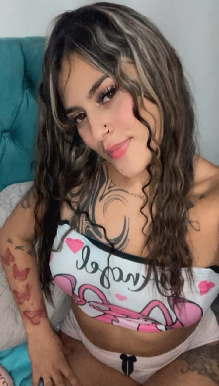 Acompañante de 26 años dispuestas a que la pasemos rico amor